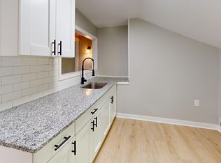 357 West St #B, Berea, OH 44017