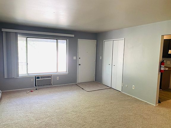 3rd image of 28658 Pardo St APT 6