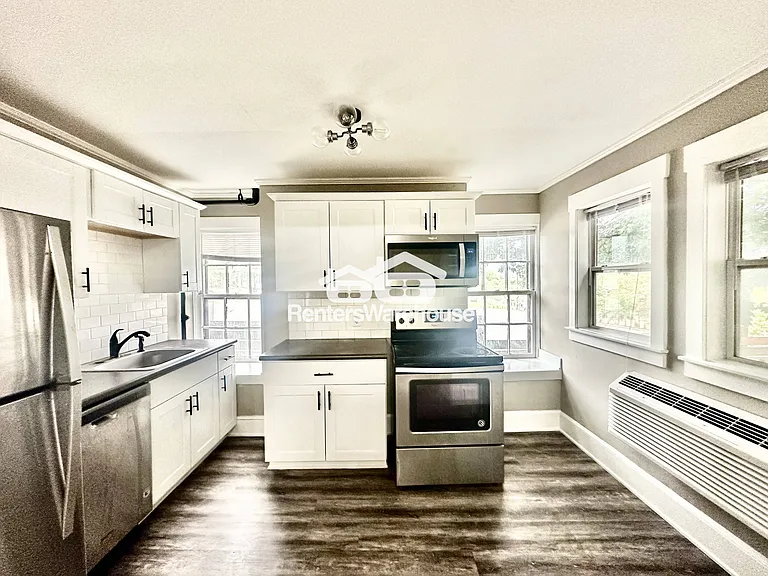 2500 Grand Ave #2 — Photo 7