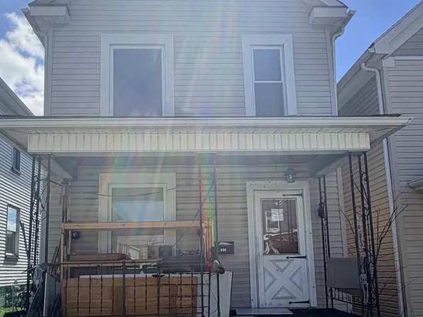 636 Banfield Avenue, Follansbee, WV 26037