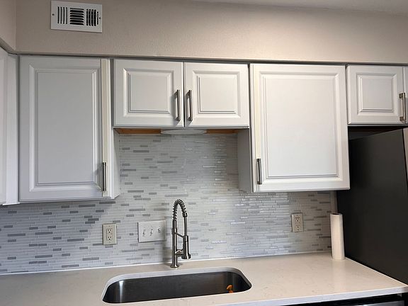 3rd image of 1840 Burton Dr APT 120