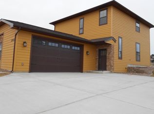 2906 Encino Dr, Great Falls, MT 59404