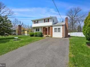 7 Browning Ave, Moorestown, NJ 08057