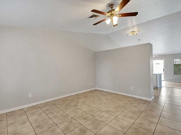 5th image of 20412 N 32nd Ln