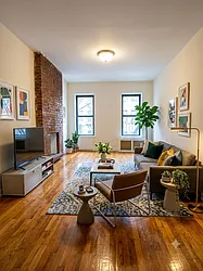 413 East 81st Street, #4B