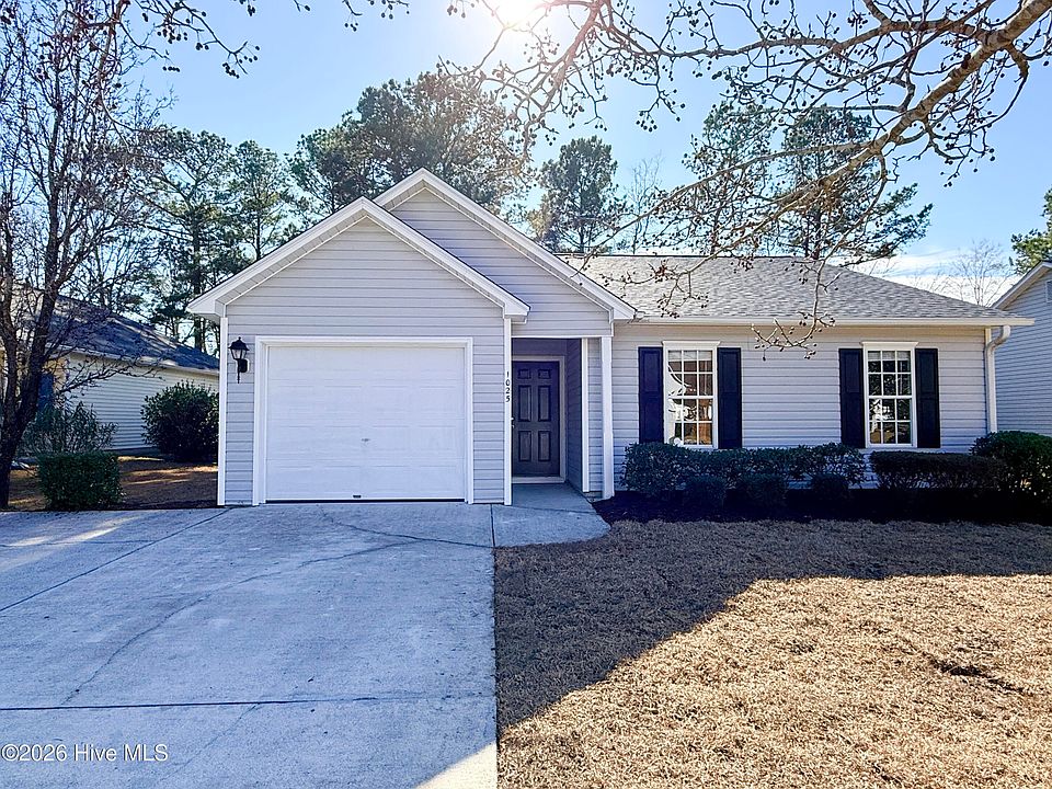 1st image of 1025 Winterberry Circle