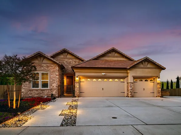 124 Dempsey Ct, Roseville, CA 95661