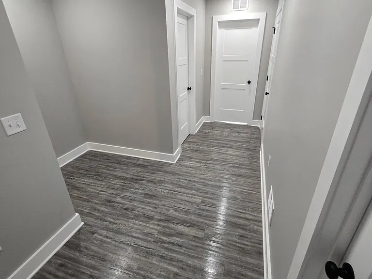 1112 Race St — Photo 13