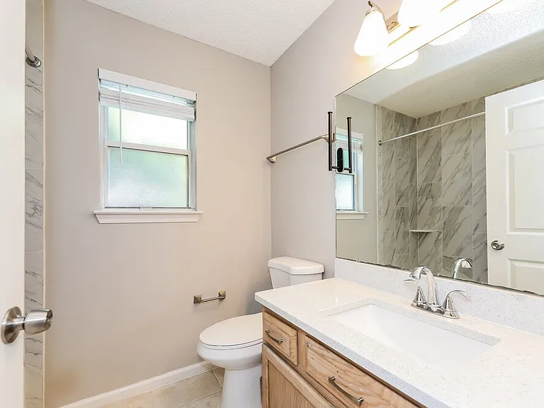 3815 Purcellville Ct — Photo 15