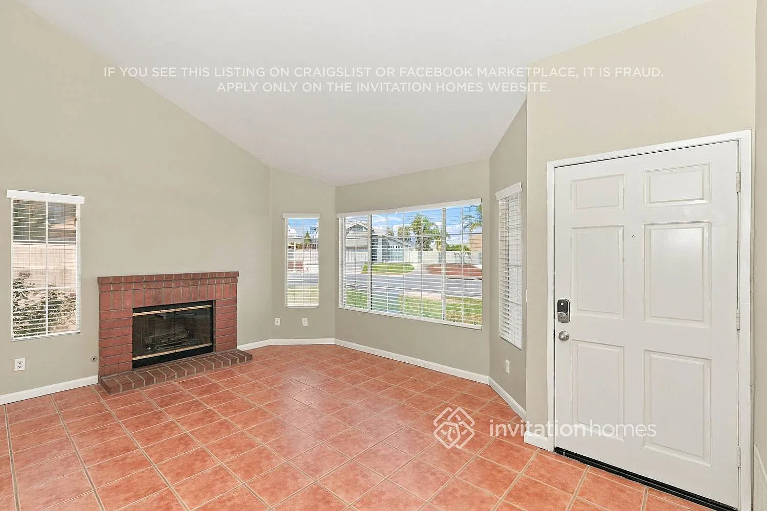13467 Abbeywood Dr Corona, CA 92883 — Photo 4