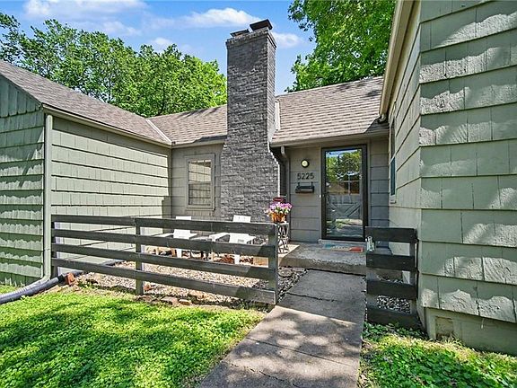 3rd image of 5225 Sycamore Dr