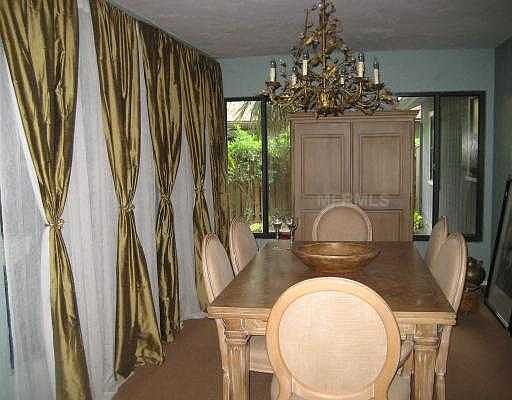 5th image of 814 Faulkwood Ct