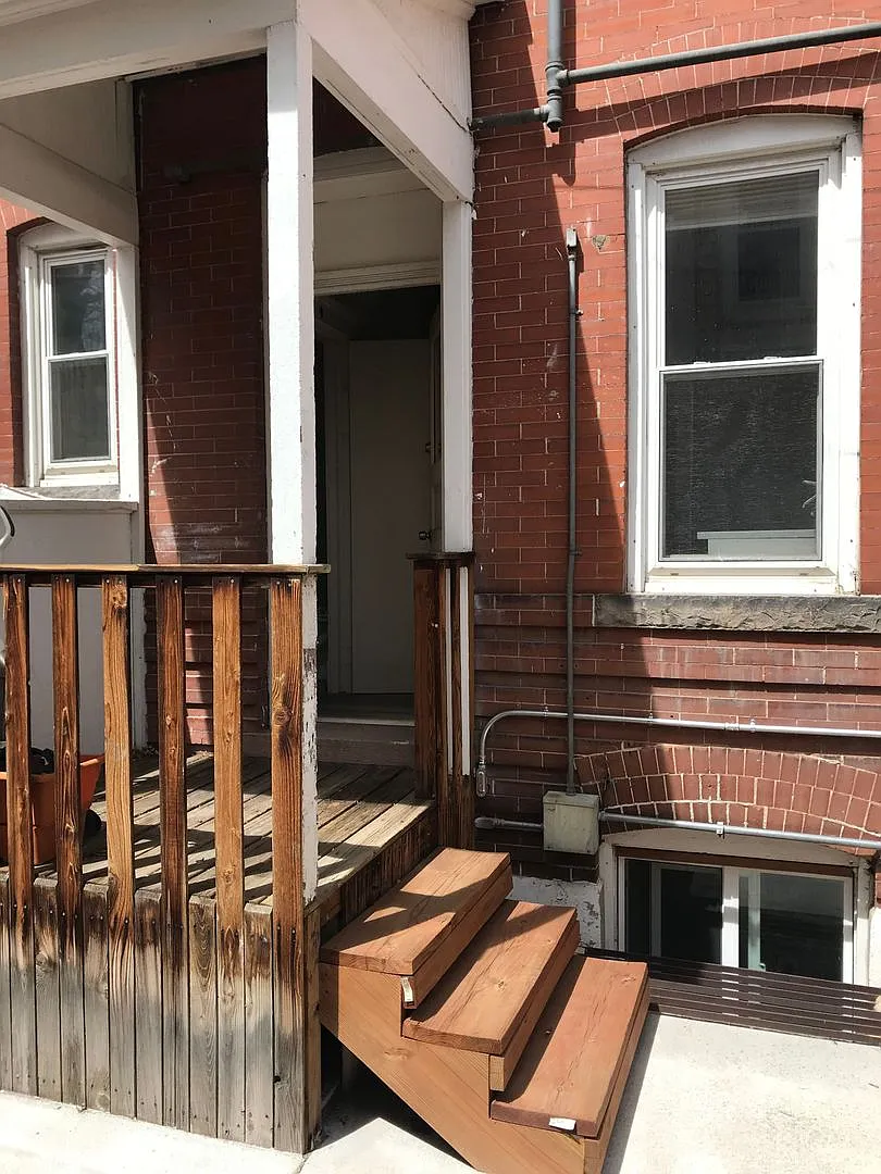 Renovated Apartments in West Wash Park — Photo 2