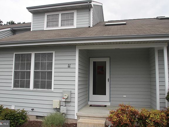 3rd image of 30880 Crepe Myrtle Dr Unit 11
