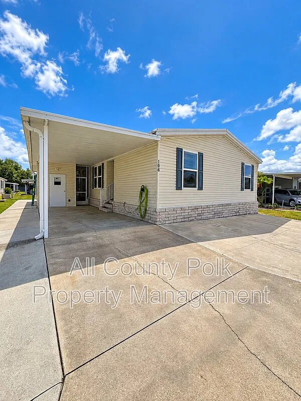 3 bed, 2.0 bath, 1344 sqft, $1,295 — Photo 1