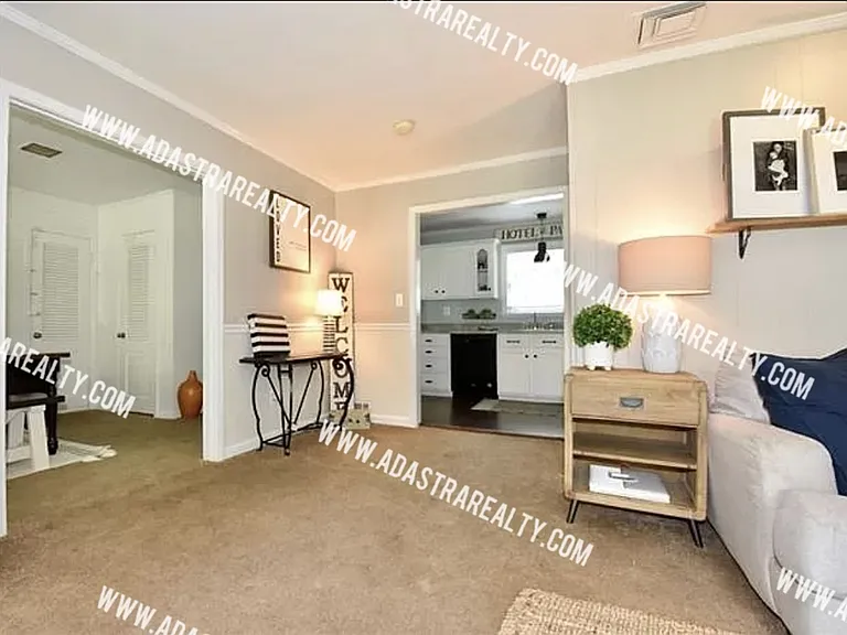 2227 W 78th St — Photo 5