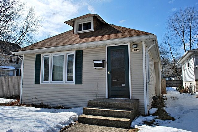 1st image of 1724 S Cora St