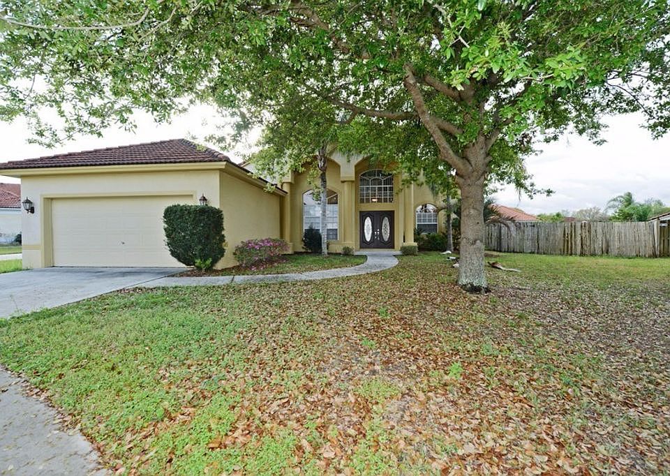 1st image of 1207 Lausberg Pl