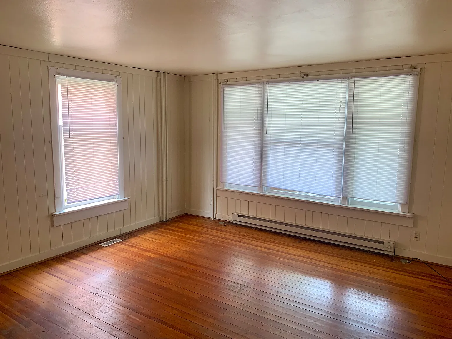 3 bed, $1,050 — Photo 3