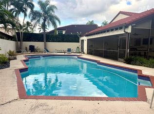 11829 SW 105th Ter, Miami, FL 33186