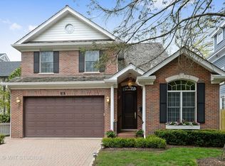 518 Maple Ave, Wilmette, IL 60091