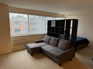 800 4th St SW APT S511, Washington, DC 20024