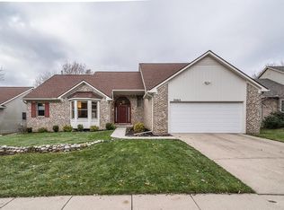 3065 N Foxridge Ct, Ann Arbor, MI 48105