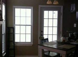 300 Carriage Crossing Ln, Middletown, CT 06457