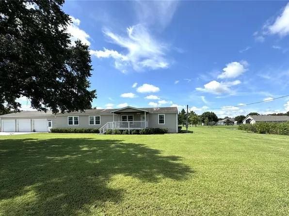 2211 Tomberlin Grove Ln, Plant City, FL 33566