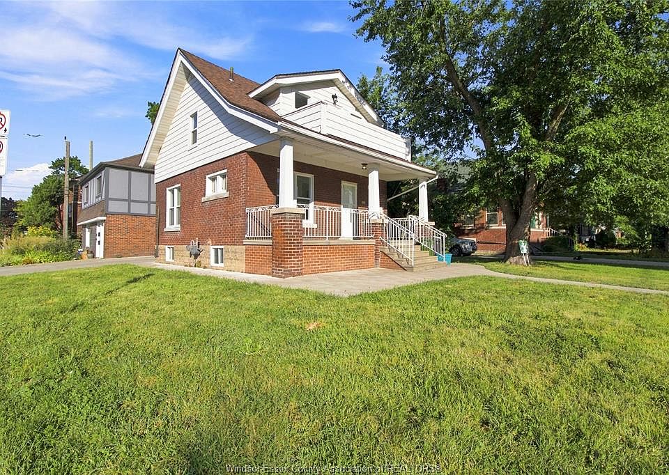 1st image of 1597 Pelissier St