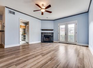 4130 Proton Dr APT 13C, Addison, TX 75001