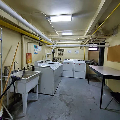 Rented by THOMAS F CAMPENNI CO | media 28