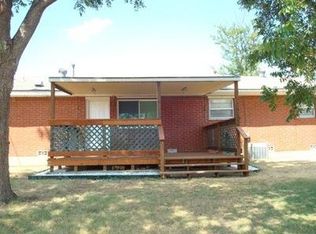 5836 NW Dearborn Ave, Lawton, OK 73505