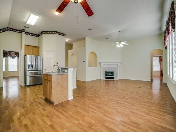 3332 Spring Mountain Dr