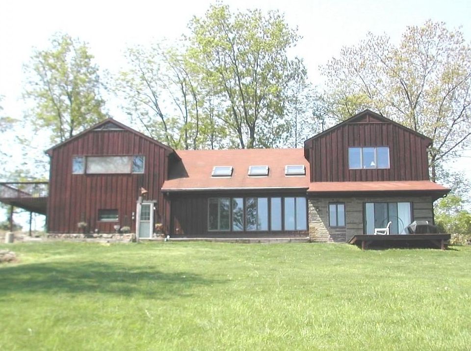 1st image of 406 Berry Dr