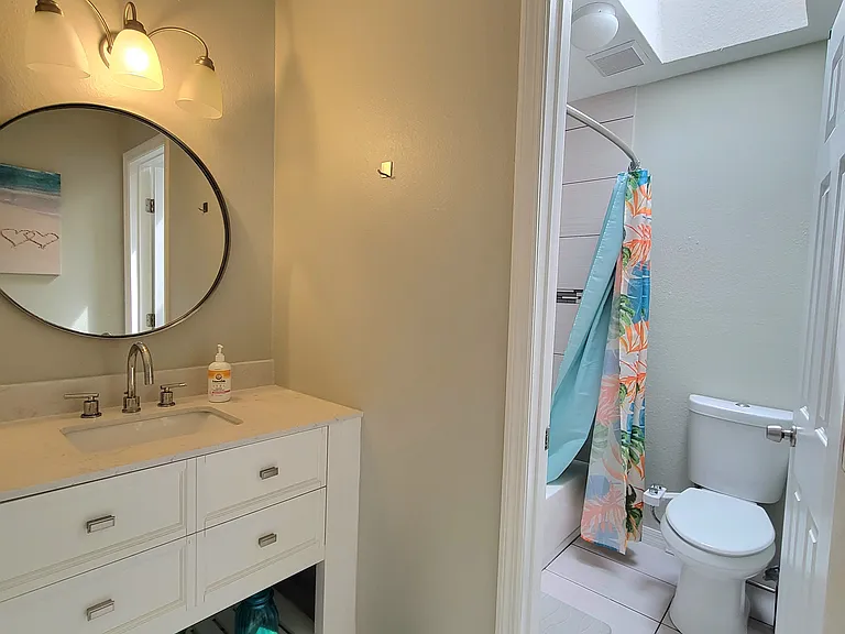 654 Madrid Dr — Photo 17