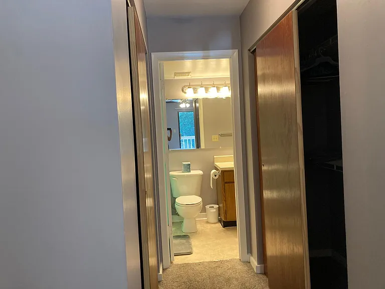 356 S Pantops Dr — Photo 2