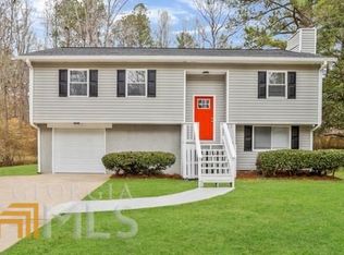 3024 Tara Woods Dr, Douglasville, GA 30135