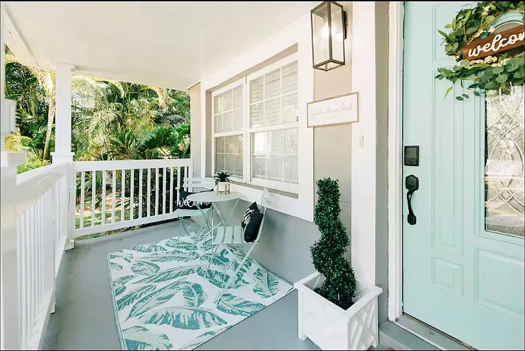 4 bed, 1599 sqft, $4,500 — Photo 4