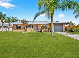 456 SW Kestor Drive, Port St Lucie, FL 34953