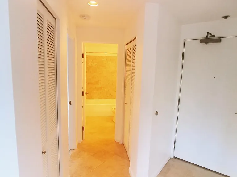 2700 4th Ave #406 — Photo 19