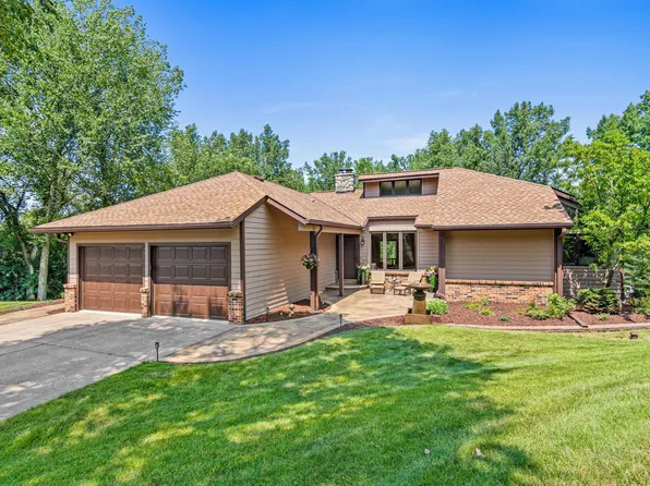 2915 Bruce Ct, Saint Paul, MN 55077