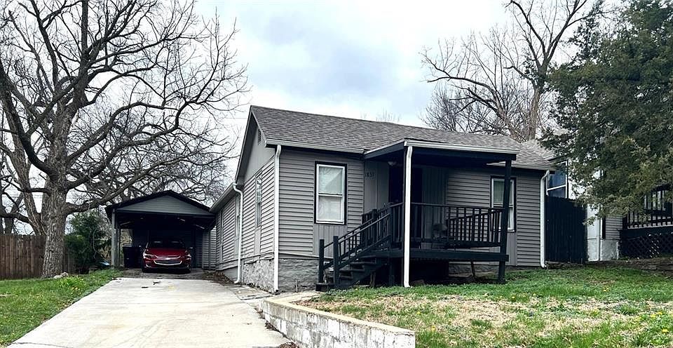 1st image of 1831 E 81st St