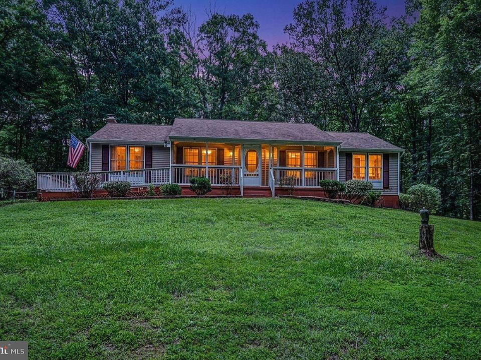 1st image of 9865 Red Hill Rd