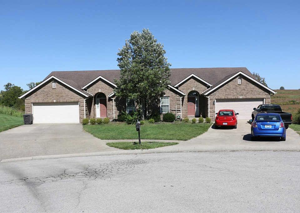 2nd image of 252 Bay Hill Ct