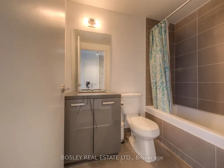 11 Charlotte St #3104 — Photo 9