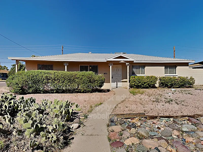 3212 W Marshall Ave