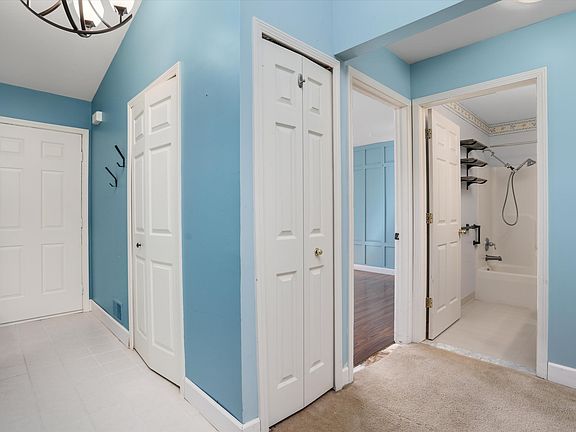 3rd image of 3118 Harbor Ct