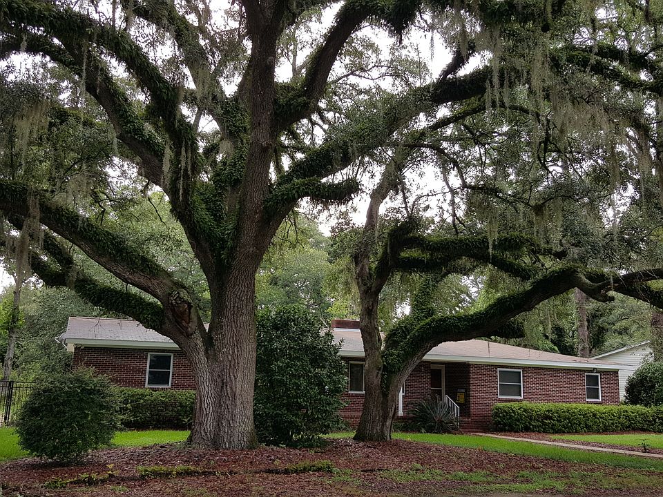 1st image of 1928 Dellwood Dr
