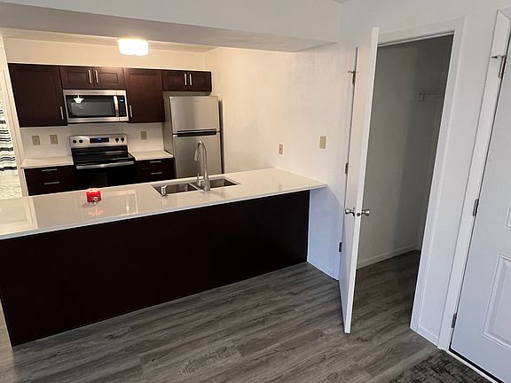 Kitchen island overhang view